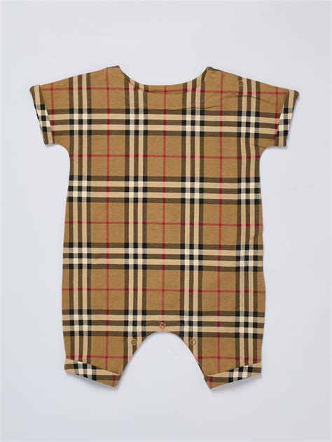 vestiti burberry neonata|burberry newborn clothing.